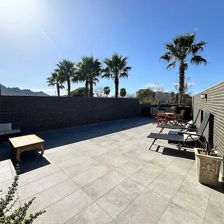 Con Gran Terraza * Dénia
